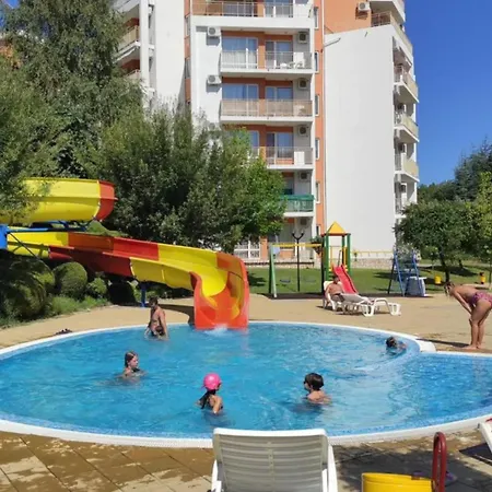 Grand Marína * Sweti Wlas