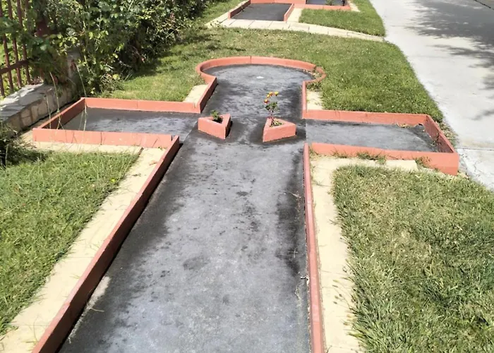 Апартамент Grand Marina